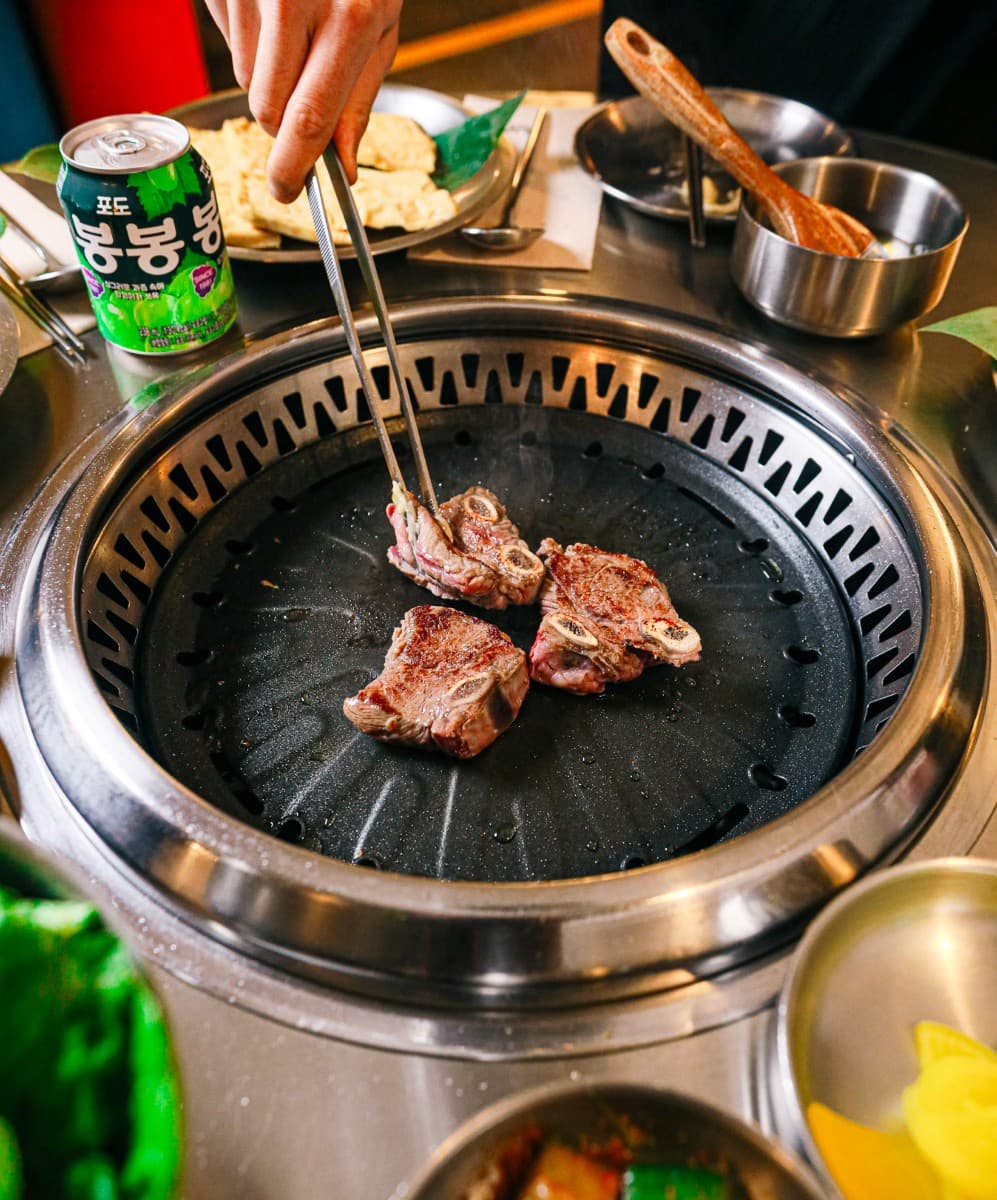 Ilustración de barbacoa coreana